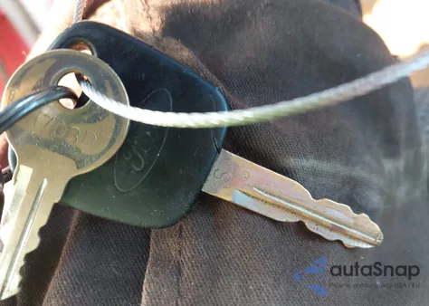 2001 Ford F-150 Xl/Xlt from USA, damaged, VIN 1FTPF17LX1NA71150